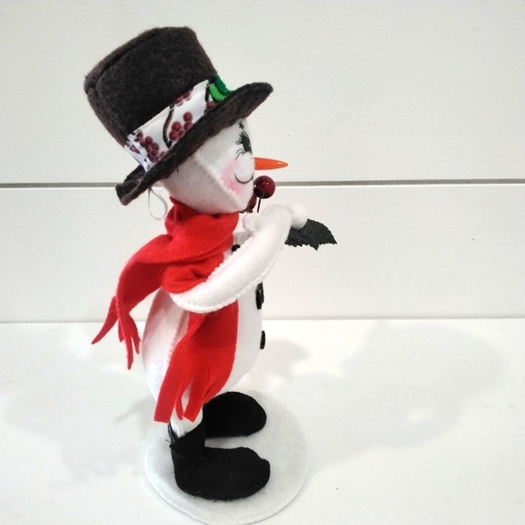 Annalee 9 " Winter Berry Snowman ⛄ - Picture 5 of 6